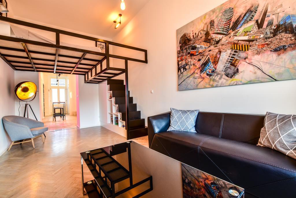K89 Designer Studio Budapest Ngoại thất bức ảnh